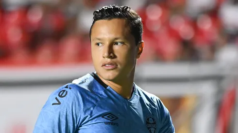 Marlon sofreu uma grave lesão no Grêmio.
