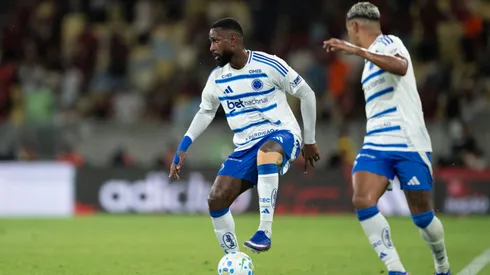 Gerson jogador do Cruzeiro durante partida contra o Flamengo no estadio Maracana pelo campeonato Brasileiro A 2026.