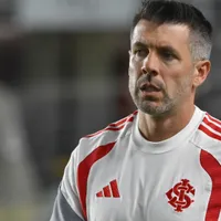 Pezzolano é avisado de problema com Villagra e jogador é dúvida no Inter