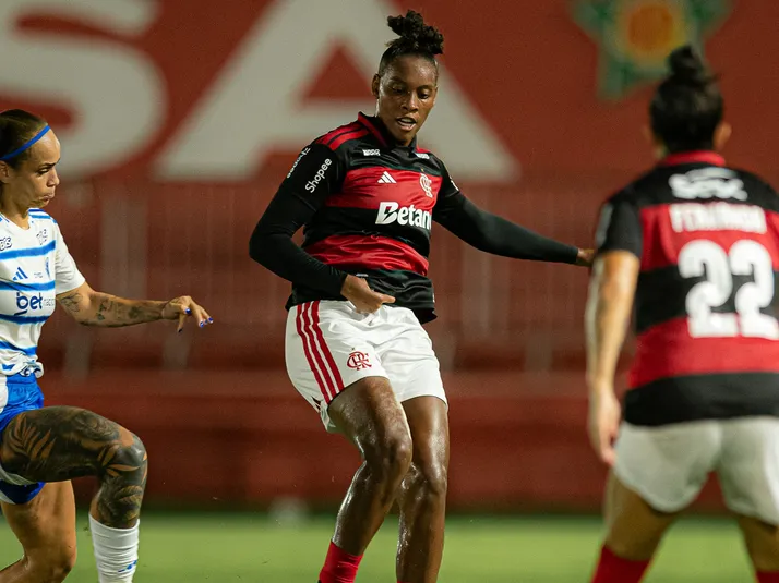 Flamengo e Cruzeiro empatam por 1 a 1 pelo Brasileirão Feminino
