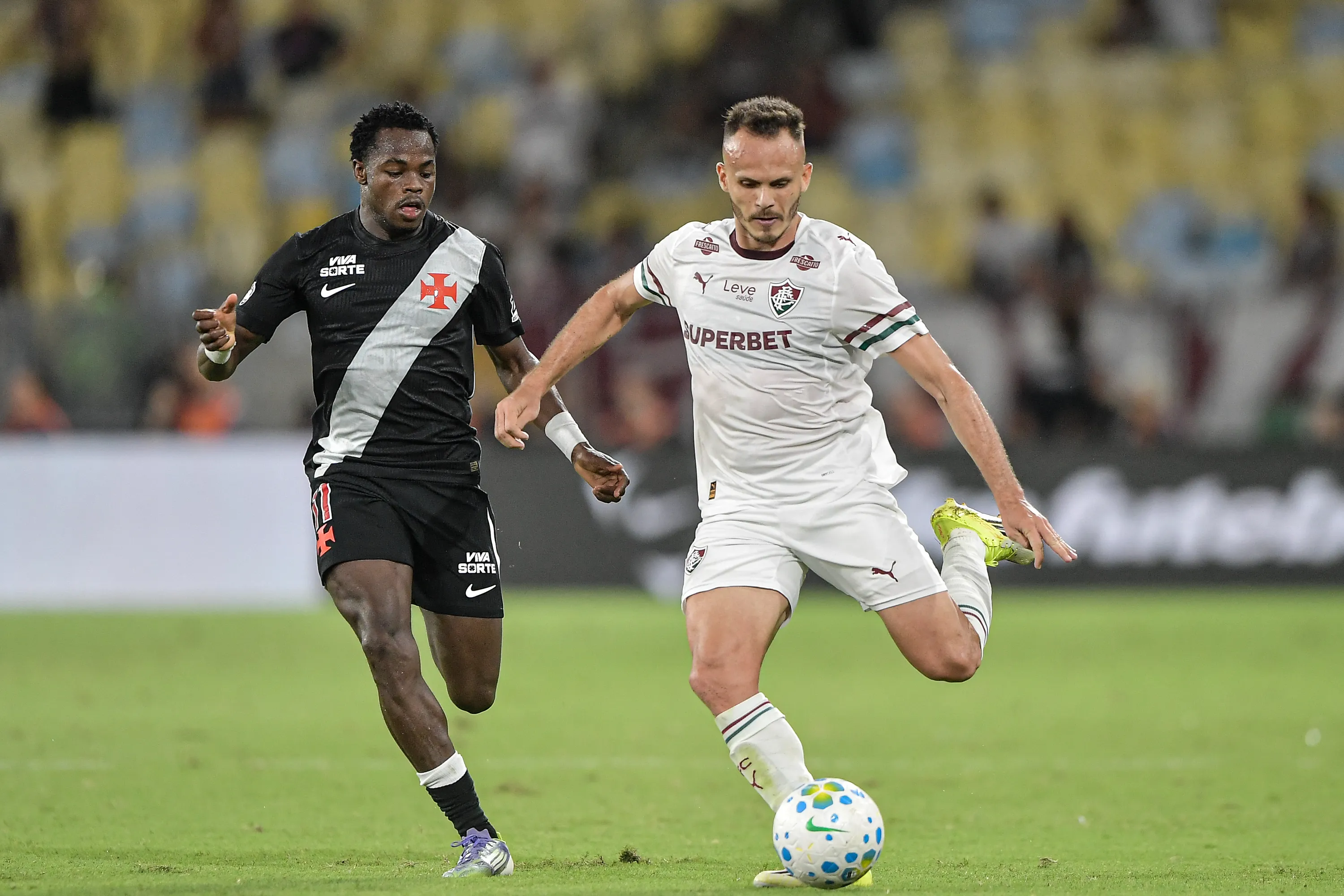 Rene jogador do Fluminense durante partida contra o Vasco no estadio Maracana pelo campeonato Brasileiro A 2026. Foto: Thiago Ribeiro/AGIF