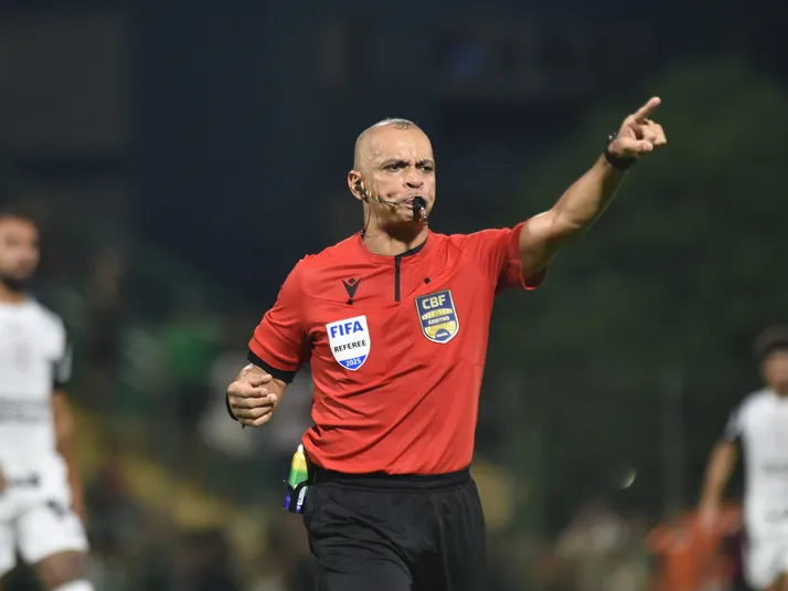 Comissão vê erro em pênalti não marcado contra o Corinthians