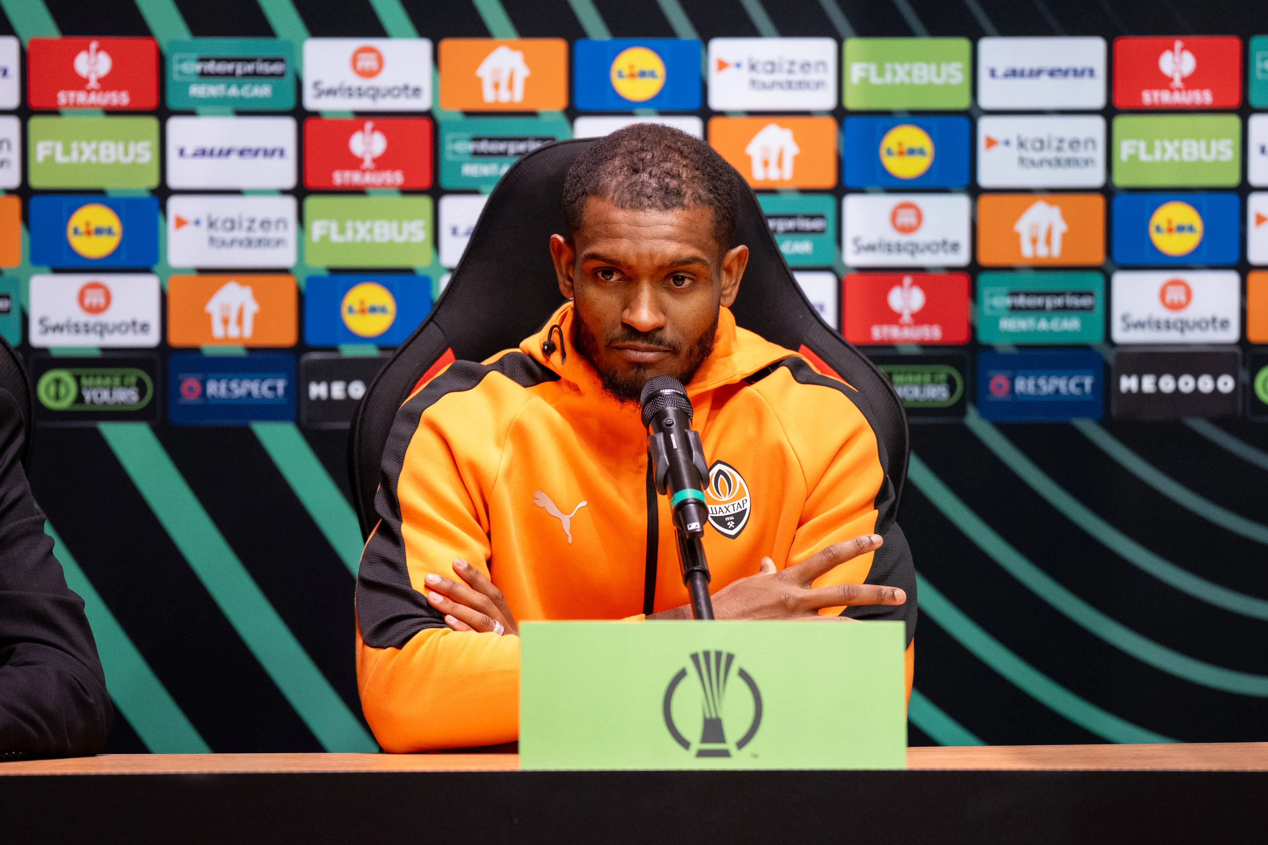 Shakhtar Donetsk press conference, PK, Pressekonferenz – UEFA Conference League. Shakhtar player Marlon speaks during a press conference ahead of the UEFA Conference League match between FC Shakhtar Donetsk and Lech Poznan in Krakow, Poland, on March 18, 2026. Krakow Poland PUBLICATIONxNOTxINxFRA Copyright: xMarcinxGolbax originalFilename:golba-shakhtar260318_npO5w.jpg