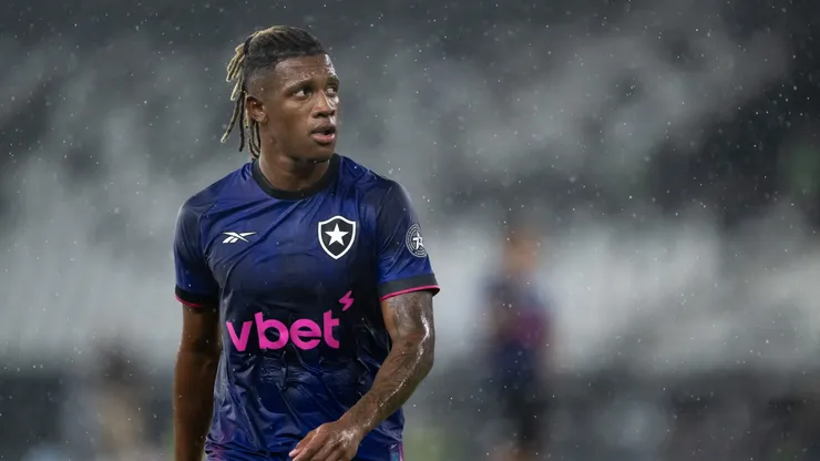 Danilo jogador do Botafogo durante partida contra o Bangu no estádio Engenhão pelo campeonato Carioca 2026. Foto: Jorge Rodrigues/AGIF