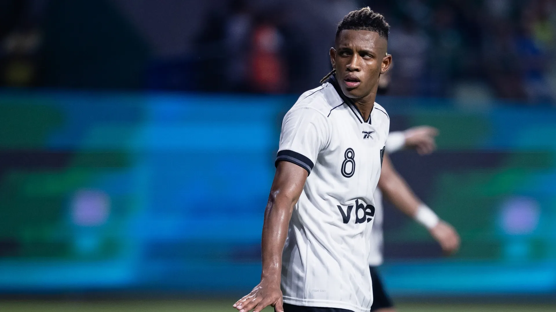 Danilo jogador do Botafogo durante partida contra o Palmeiras no estádio Arena Allianz Parque pelo campeonato Brasileiro A 2026. Foto: Ettore Chiereguini/AGIF