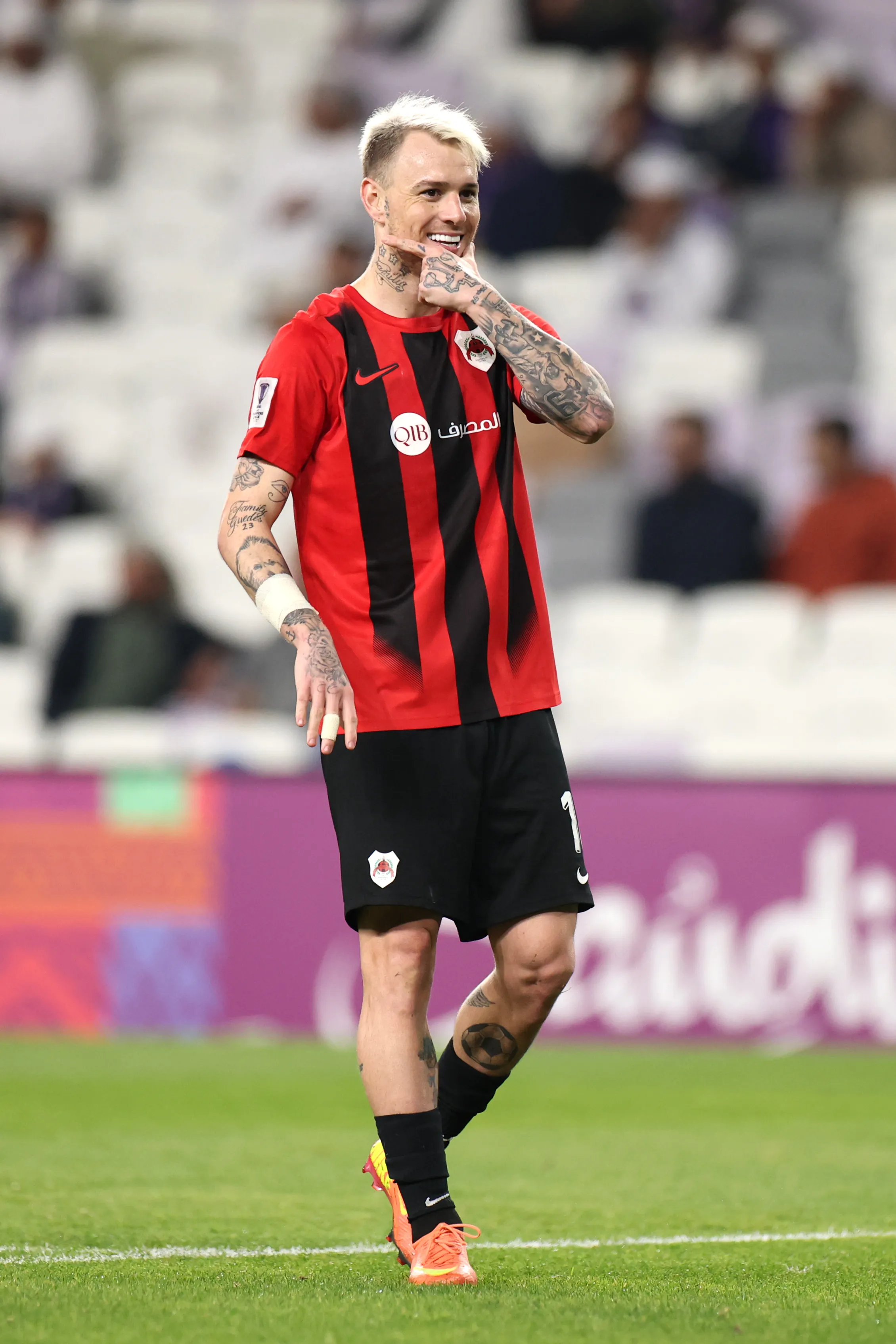 AL AIN, UNITED ARAB EMIRATES – FEBRUARY 03: Roger Guedes of Al-Rayyan SC celebrates scoring his team’s second goal during the AFC Champions League Elite match between Al Ain and Al-Rayyan at Hazza bin Zayed Stadium on February 03, 2025 in Al Ain, United Arab Emirates. (Photo by Francois Nel/Getty Images)