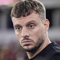 Botafogo demite Martín Anselmi e justifica decisão