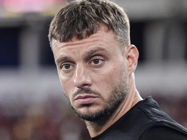 Botafogo demite Martín Anselmi e justifica decisão