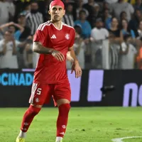 Villagra se impõe na estreia e ganha espaço no Inter