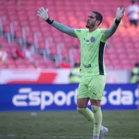 Lesão do goleiro Ronaldo liga alerta no Bahia