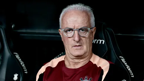 Dorival Junior tecnico do Corinthians durante partida contra o Flamengo no estadio Arena Corinthians pelo campeonato Brasileiro A 2026. Foto: Marcello Zambrana/AGIF