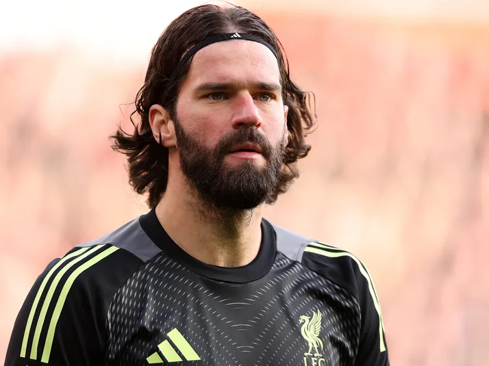 Internacional prepara projeto para repatriar o goleiro Alisson