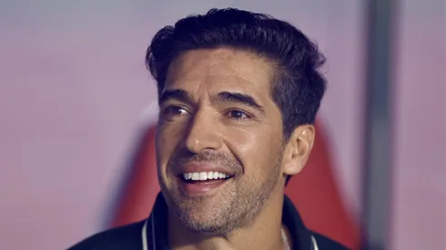 Abel Ferreira técnico do Palmeiras durante partida contra o São Paulo no estádio Morumbi pelo campeonato Brasileiro A 2026. Foto: Marcello Zambrana/AGIF