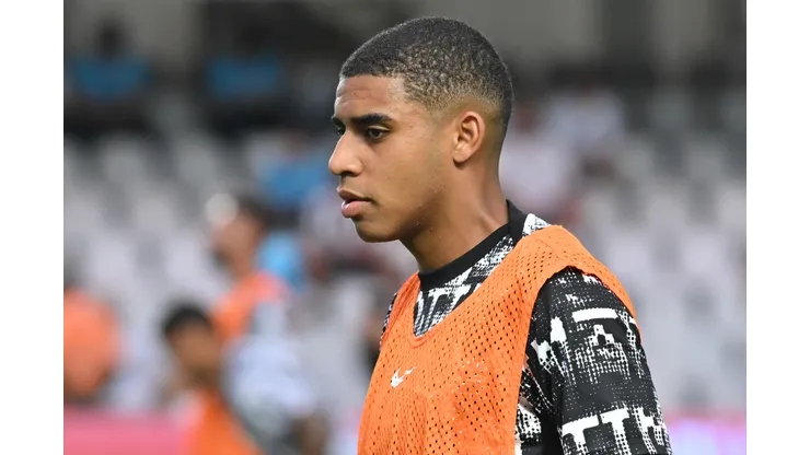Gui Negao jogador do Corinthians durante aquecimento antes da partida contra o Santos no estadio Vila Belmiro pelo campeonato Paulista 2026.