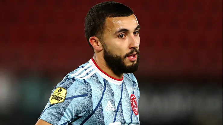Zakaria Labyad durante sua passagem pelo Ajax.
