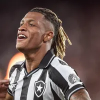 Palmeiras faz nova oferta ao Botafogo de € 8 milhões por Danilo