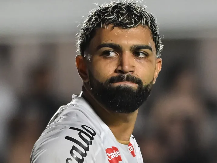 Gabigol desmente cirurgia no Santos