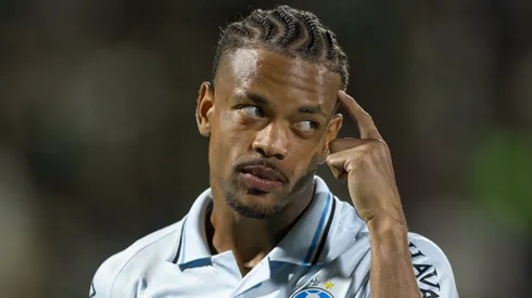 Caio Paulista jogador do Gremio durante partida contra o Chapecoense no estadio Arena Conda pelo campeonato [COMPETICAO].