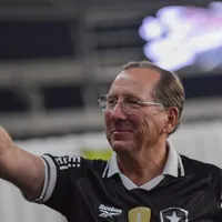 Textor fecha acordo com Atlanta e livra Botafogo de transfer ban