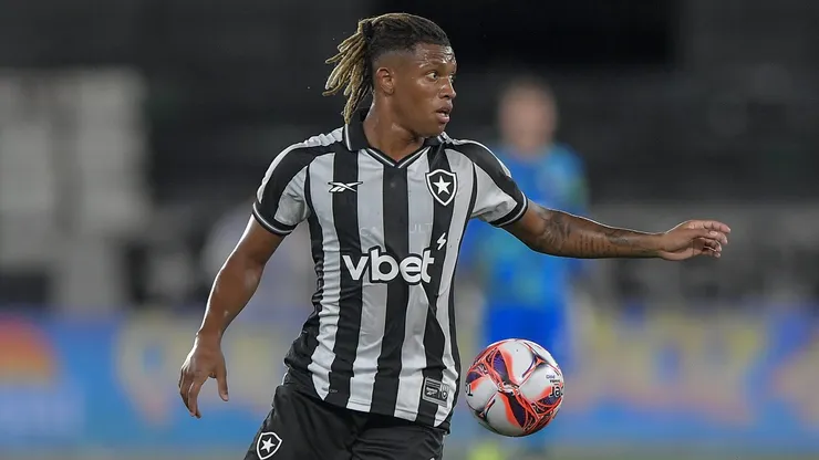 Danilo, volante do Botafogo