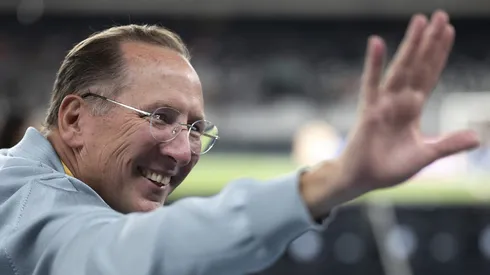 Botafogo se arma para derrubar John Textor