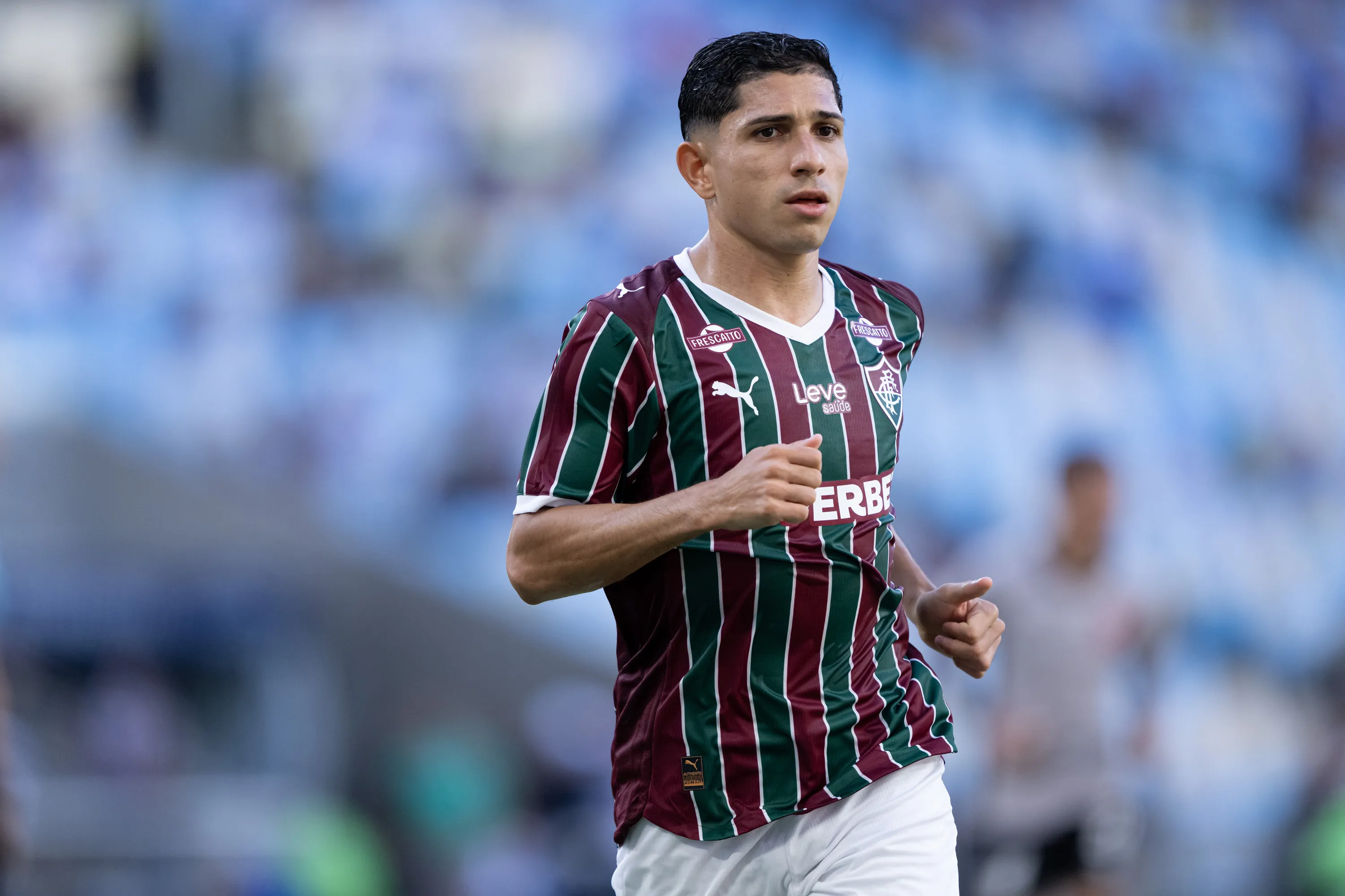RJ – RIO DE JANEIRO – 15/03/2026 – BRASILEIRO A 2026, FLUMINENSE X ATHLETICO-PR – Savarino jogador do Fluminense durante partida contra o Athletico-PR no estadio Maracana pelo campeonato Brasileiro A 2026. Foto: Jorge Rodrigues/AGIF