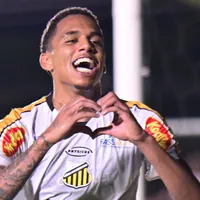 Athletico-PR desiste de Dantas e não fará mais contratações