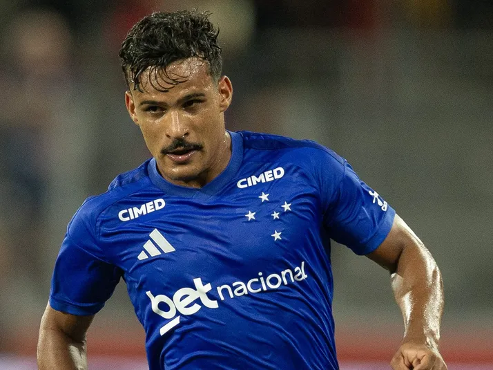 Kaiki vai começar no banco da Seleção contra a França