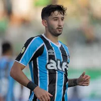 Luís Castro é avisado que Villasanti estará a disposição do Grêmio em abril