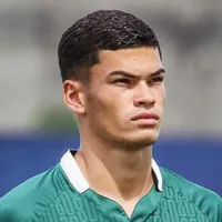 Botafogo fecha a contratação do zagueiro Anthony, do Goiás