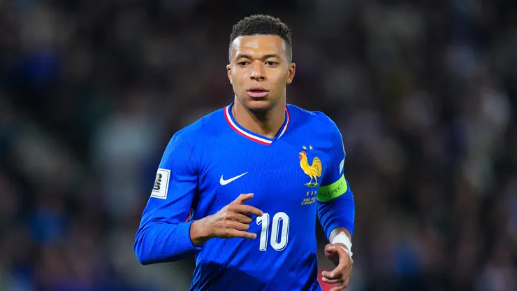 Kylian Mbappé será titular contra o Brasil. Foto: Franco Arland/Getty Images