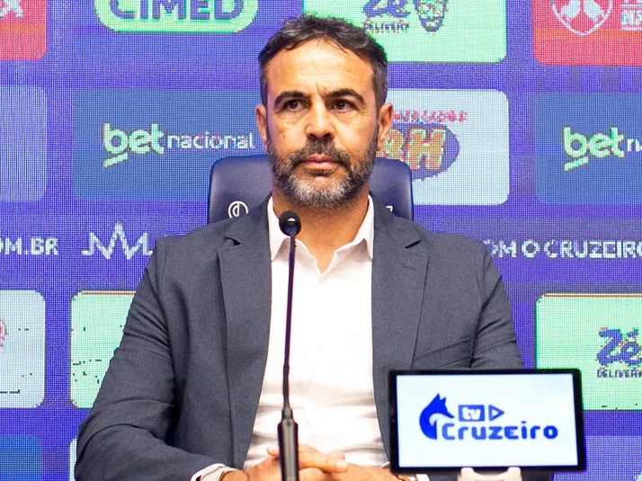 Artur Jorge revela preocupação com a defesa do Cruzeiro