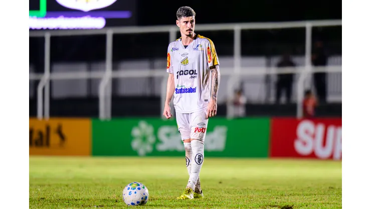 MT - CUIABA - 12/03/2026 - COPA DO BRASIL 2026, MIXTO X NOVORIZONTINO - Romulo jogador do Novorizontino durante partida contra o Mixto no estadio Dutrinha pelo campeonato Copa Do Brasil 2026. Foto: Francisco Alves/AGIF