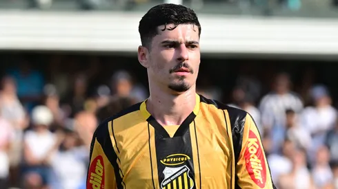 Rômulo entrou na mira do Fluminense. Foto: Jota Erre/AGIF