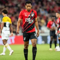 Athletico-PR acerta a saída de Habraão para o Sport