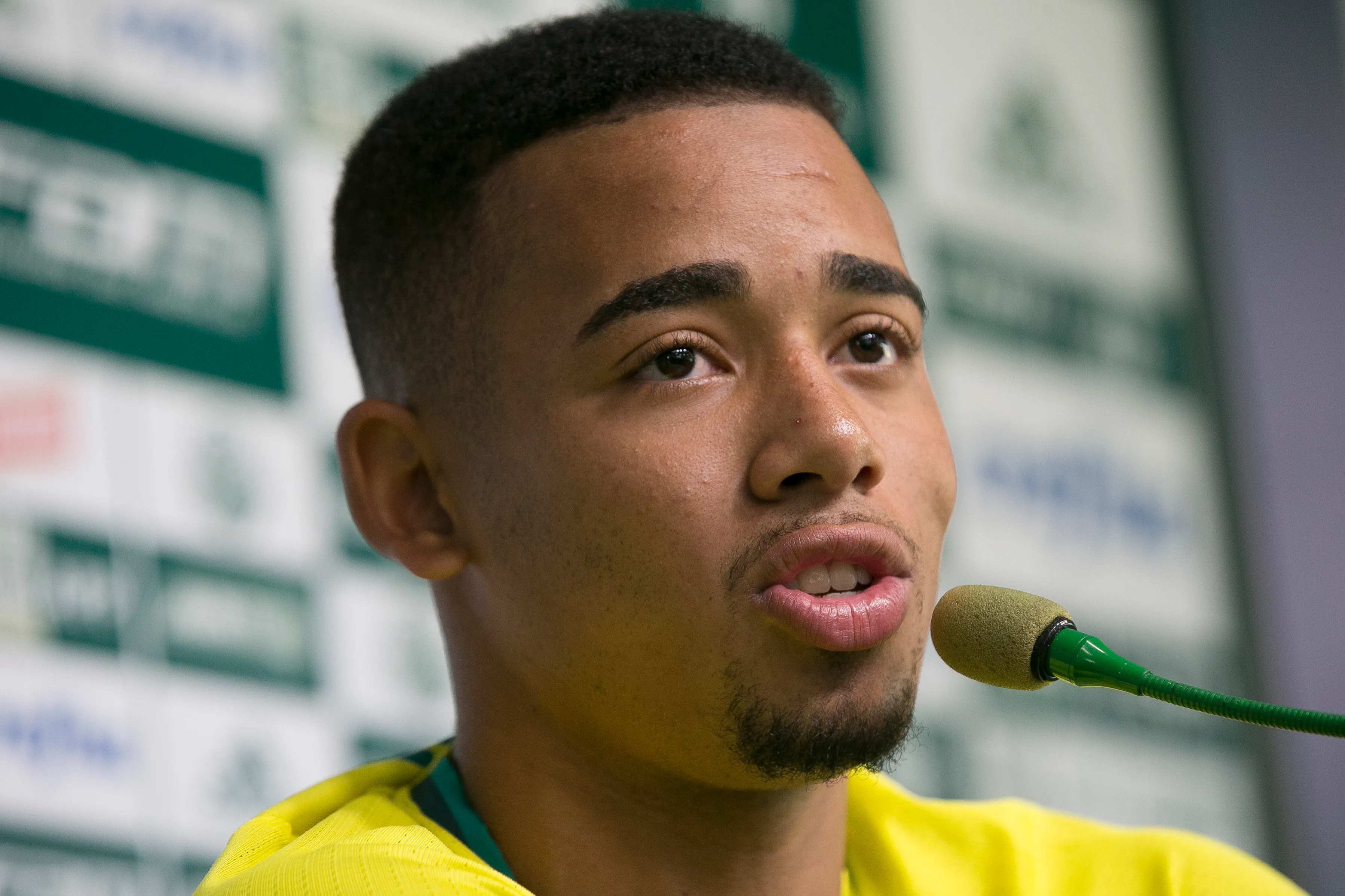 SAO PAULO – SP – 07/12/2016 – COLETIVA DO PALMEIRAS – Atacante Gabriel Jesus  durante coletiva de imprensa do Palmeiras no CT Academia de Futebol – Barra Funda. Foto: Daniel Vorley/AGIF.