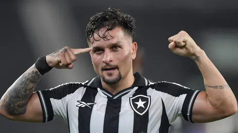 Artur negocia com o São Paulo.