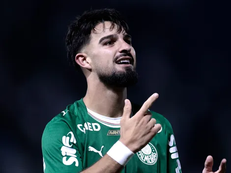 Flaco se aproxima da Copa após lesão de Panichelli