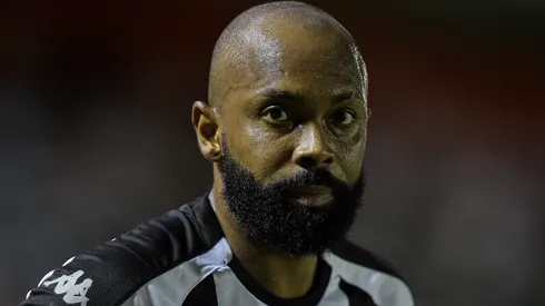 Chay durante partida entre Portuguesa-RJ e Botafogo no Carioca de 2022.