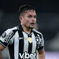 Botafogo pagará 40% dos salários de Artur no São Paulo