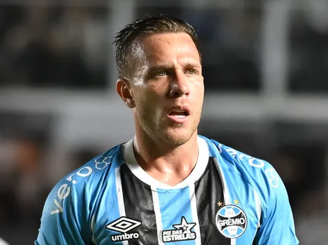 Grêmio poupa Arthur do treino antes de encarar o Palmeiras
