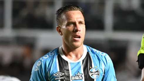 Arthur não preocupa no Grêmio.