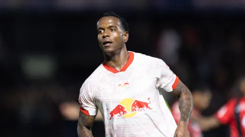 Helinho entrou no radar do Flamengo.