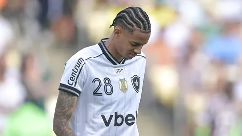 Santos desistiu de contratar Newton, do Botafogo