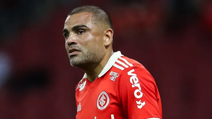 Mercado jogador do Internacional durante partida contra o América-MG no estádio Beira-Rio pelo campeonato Brasileiro A 2022. Foto: Pedro H. Tesch/AGIF