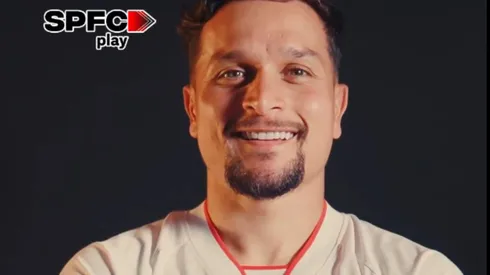 Artur apresentado no São Paulo. Foto: SPFCTV