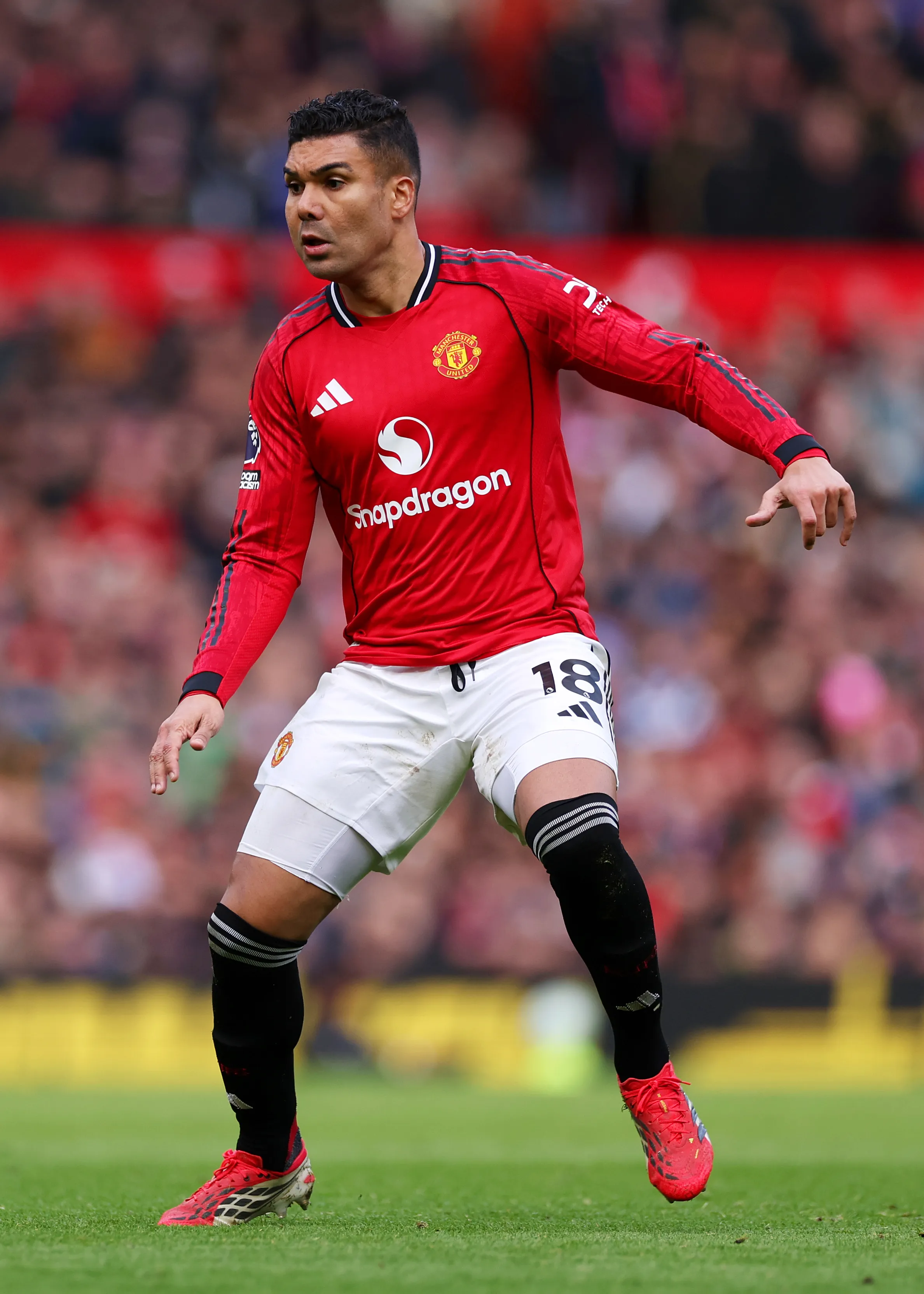 MANCHESTER, ENGLAND – MARCH 15: Casemiro of Manchester United looks on during the Premier League match between Manchester United and Aston Villa at Old Trafford on March 15, 2026 in Manchester, England. (Photo by Lewis Storey/Getty Images)