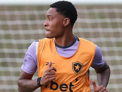 Caio Roque deixa recado para torcida do Botafogo