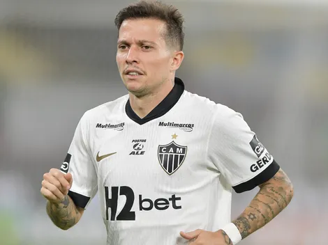 Bernard muda de ideia e aceita deixar o Atlético-MG