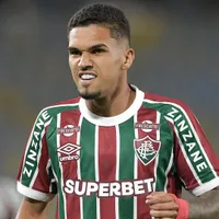 Riquelme Felipe pode ganhar espaço no Fluminense